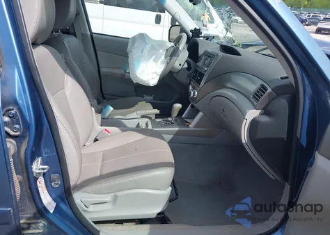 2010 Subaru Forester 2.5X Limited z USA, uszkodzony, nr VIN JF2SH6DC2AH803695